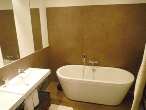 bathroom1