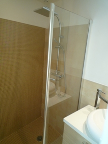 Bathroom2